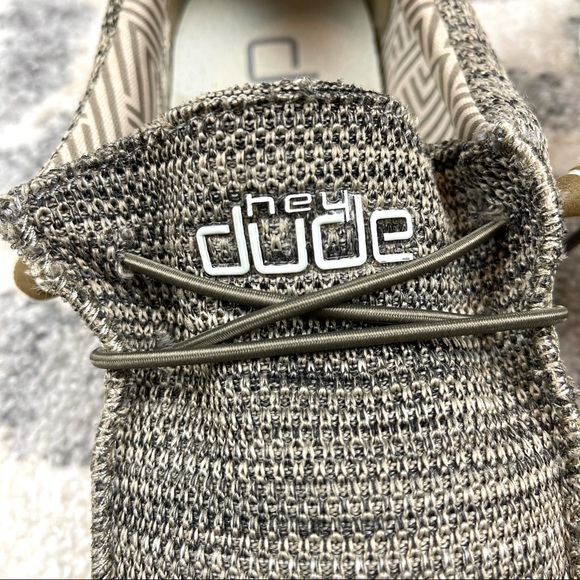 Hey Dude Brown Wally Sox Slip On Size 10 - Picture 3 of 12